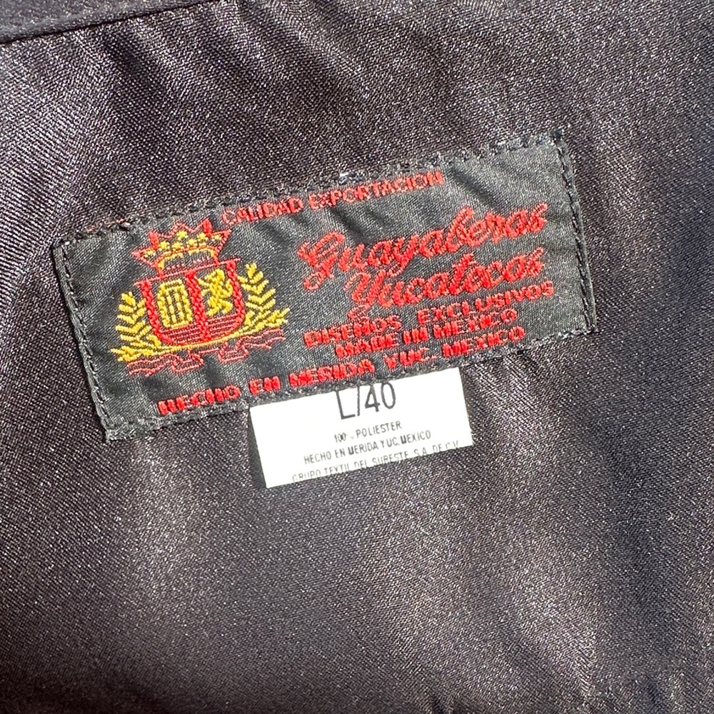 Black Embroidered Short Sleeve Button-Up Shirt - Picture 2 of 6